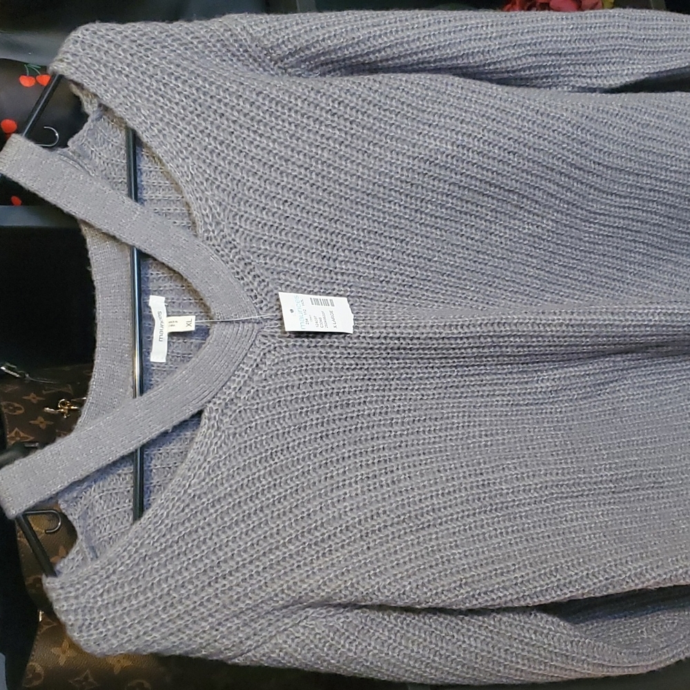 Maurices Shoulder Cut Out Gray Sweater szXL